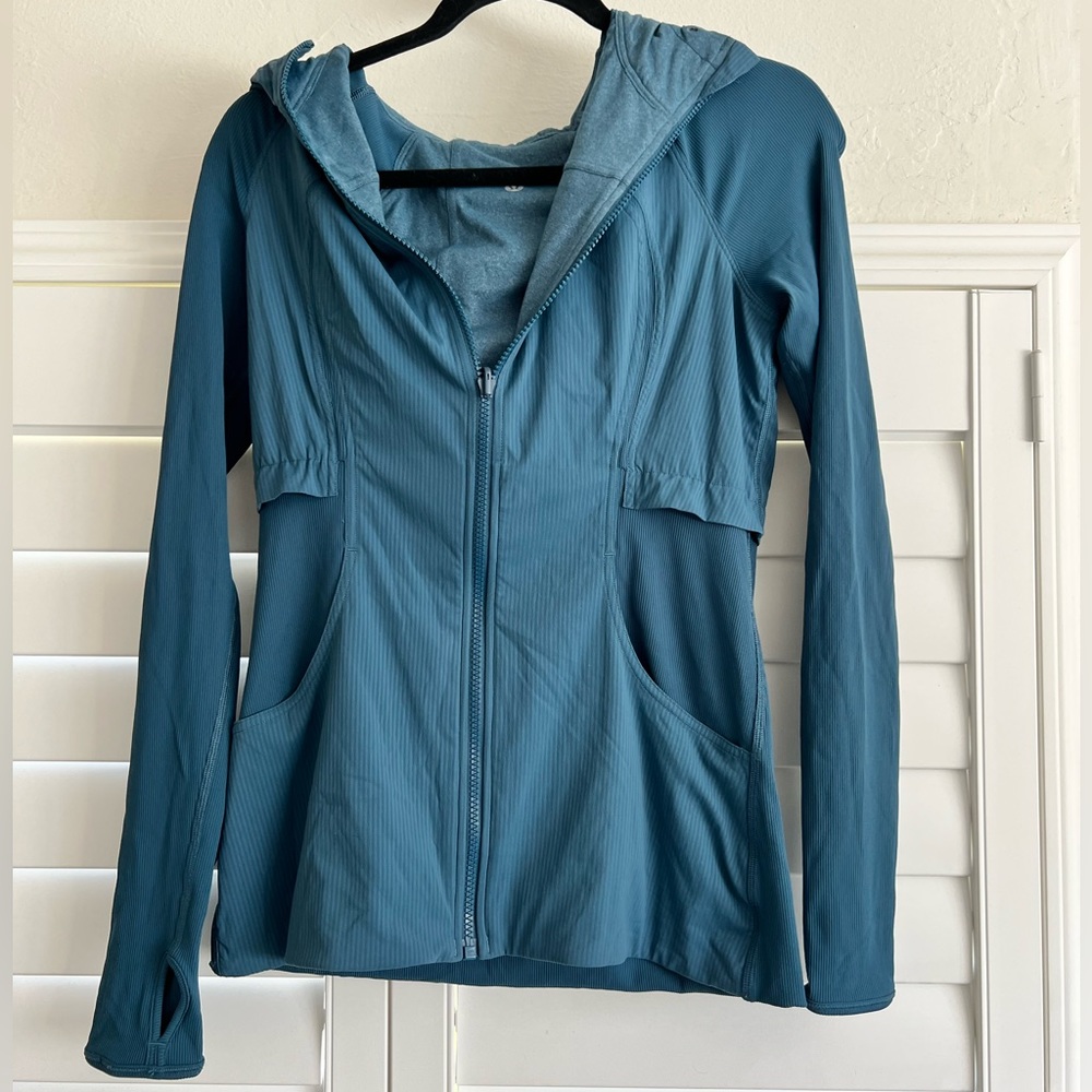 Lululemon reversible jacket with hood